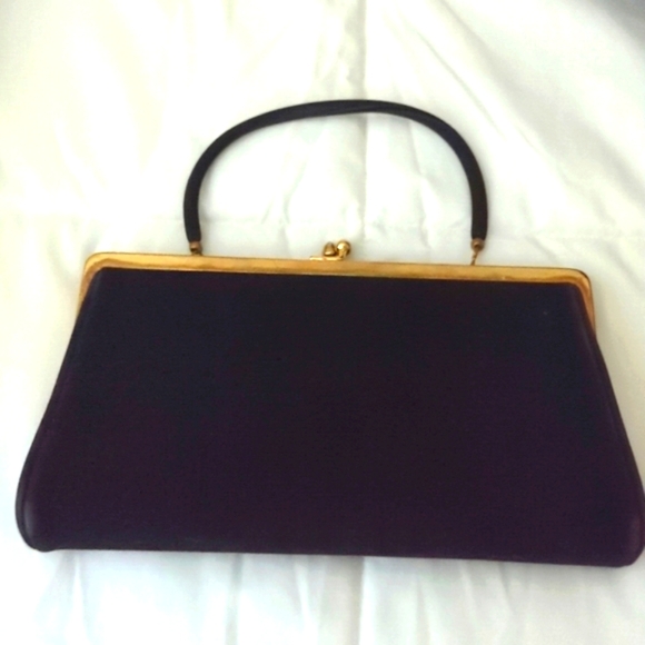 Vintage Black Satin Ande Clutch Purse Gold Embellishments across Top & Snap - Picture 3 of 8